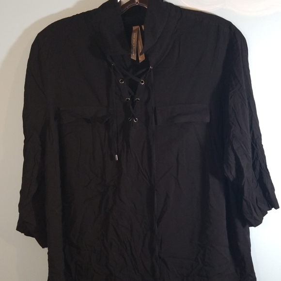 Black Penningtons top tie front